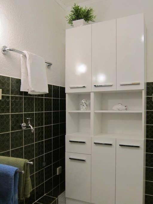 Modernes 1 Zimmer Luxusappartement Kleiner Roland Mit Parkplatz Und Balkon In Bremen Naehe Zentrum Eksteriør billede